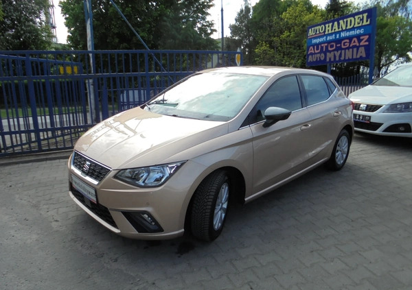 Seat Ibiza cena 49900 przebieg: 95200, rok produkcji 2017 z Ustroń małe 781